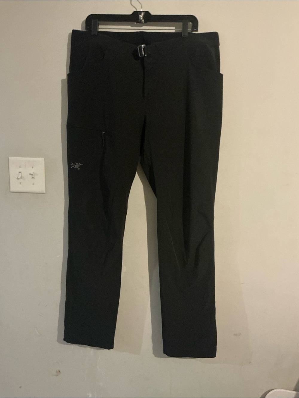 Arc'teryx Black Men's Cargo Performance Pants